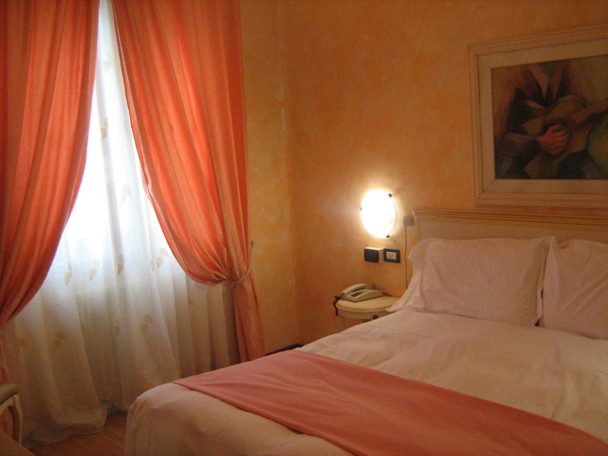 Hotel San Marino Лалльо Экстерьер фото
