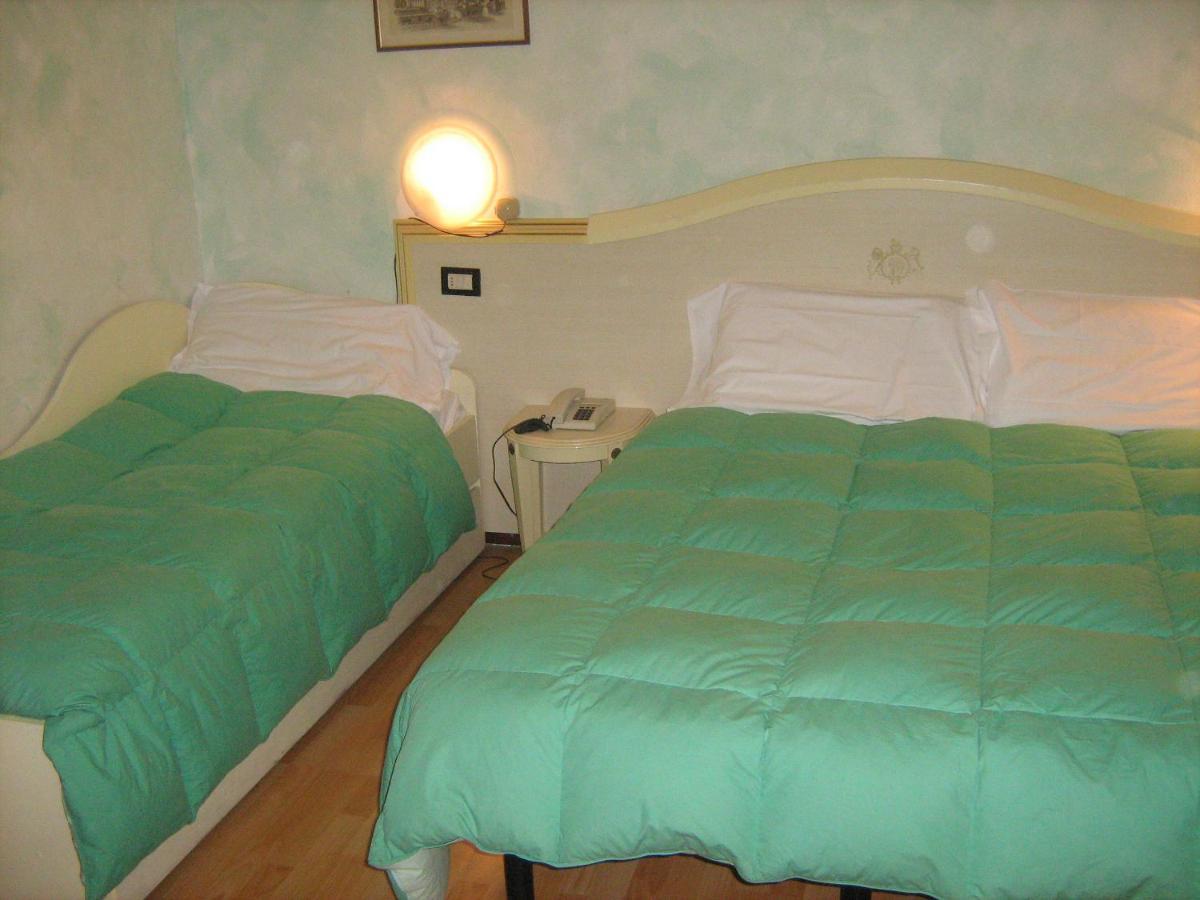 Hotel San Marino Лалльо Экстерьер фото